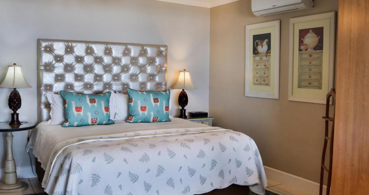 On The Beach Guesthouse Jeffreys Bay Ngoại thất bức ảnh
