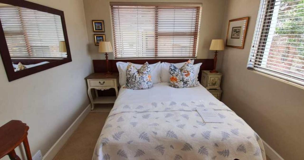 On The Beach Guesthouse Jeffreys Bay Ngoại thất bức ảnh