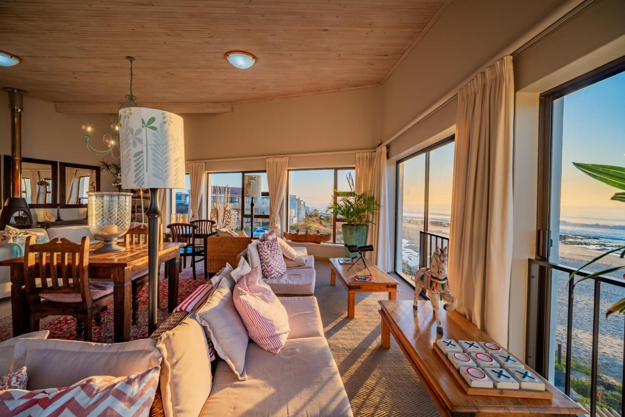 On The Beach Guesthouse Jeffreys Bay Ngoại thất bức ảnh