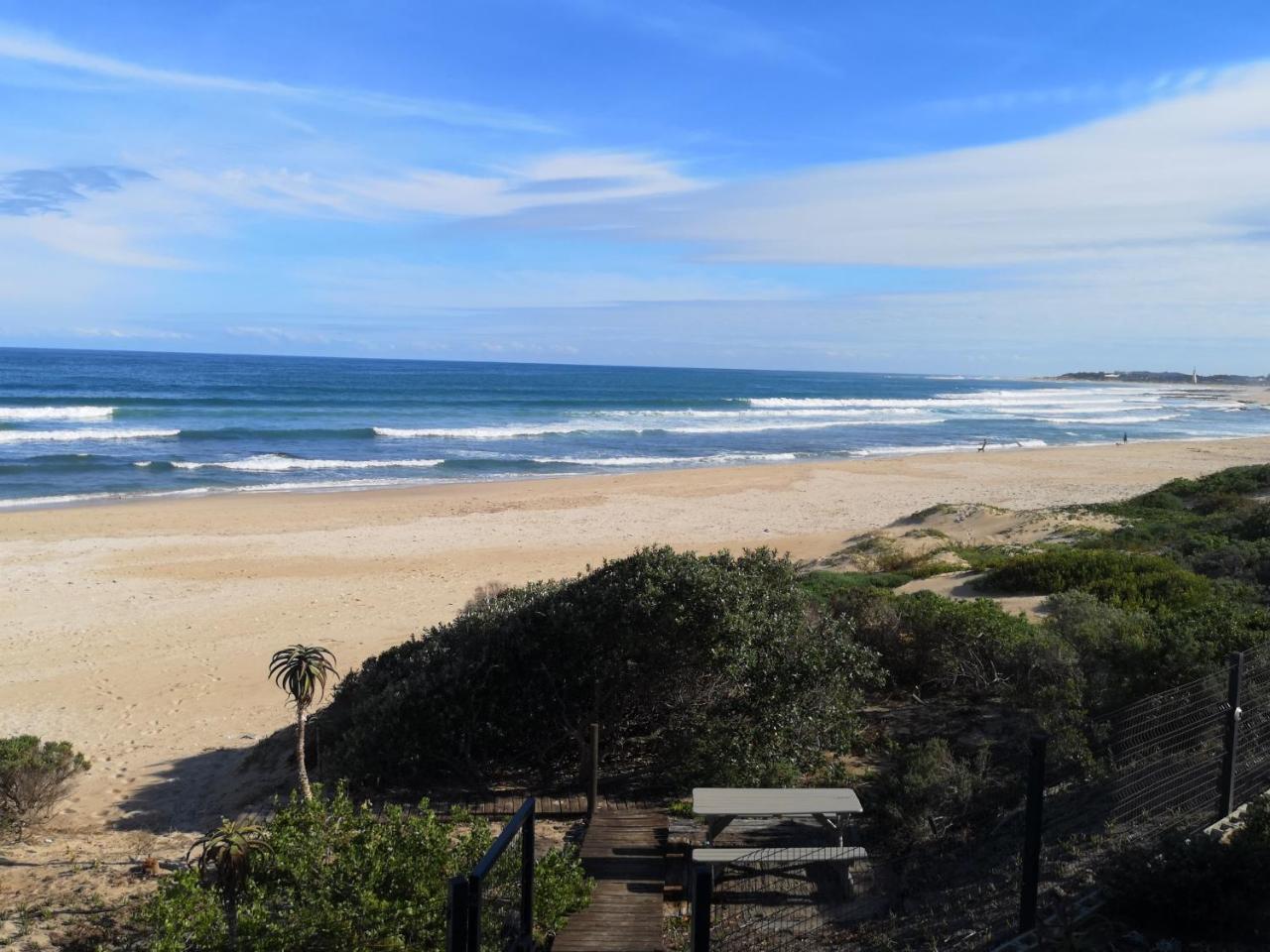 On The Beach Guesthouse Jeffreys Bay Ngoại thất bức ảnh